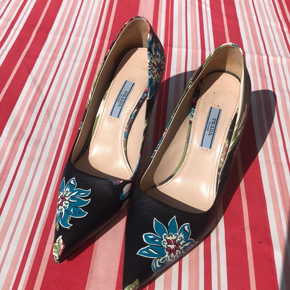 PRADA floral pointed toe pumps
